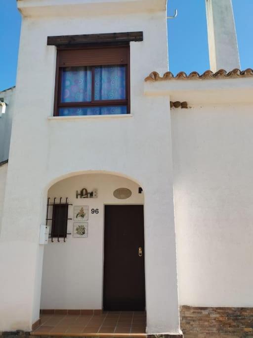 El Ronquillo Suite En Sierramagna, Piscina Abierta מראה חיצוני תמונה