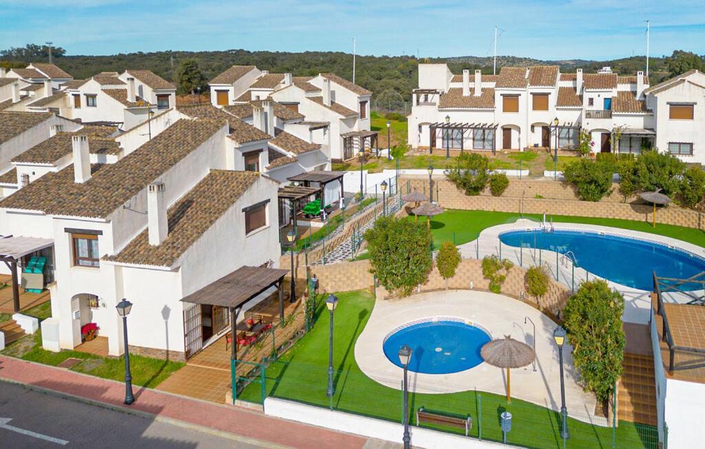 El Ronquillo Suite En Sierramagna, Piscina Abierta מראה חיצוני תמונה